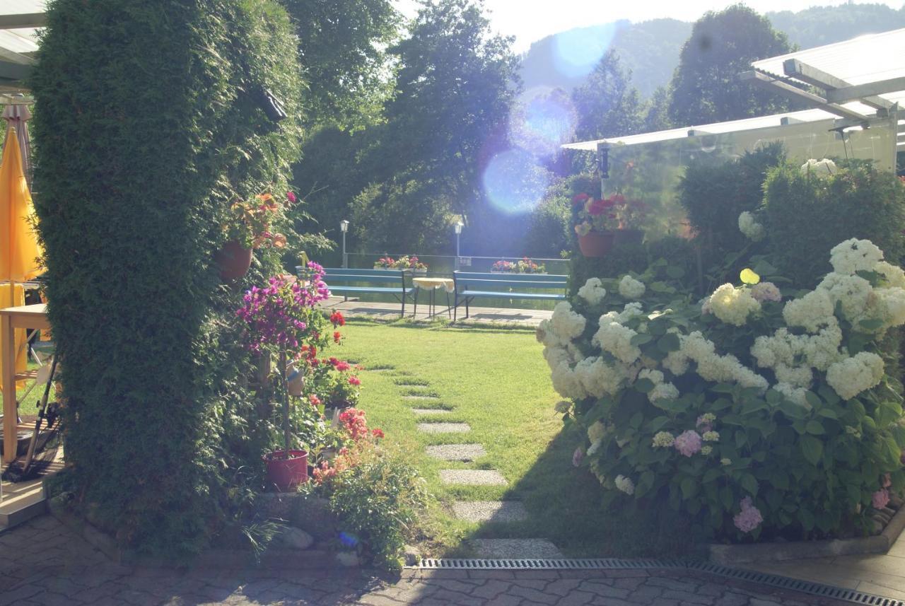 Ferienwohnungen Schiller Landskron Luaran gambar